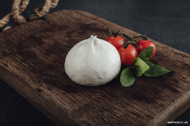 Ist Burrata vom Büffel? Die wahre Geschichte hinter der cremigen Köstlichkeit