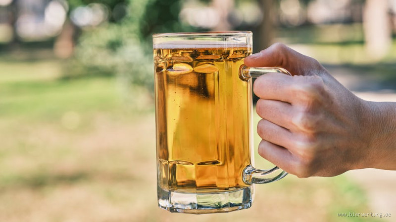 Wie lange kann man Bier nach dem Ablaufdatum noch trinken?