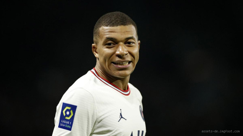 Hat Mbappé einen Führerschein? Überraschende Antwort vom Superstar