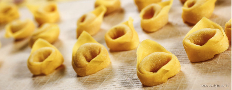 Was ist die Einzahl von Tortellini? Die überraschende Antwort!