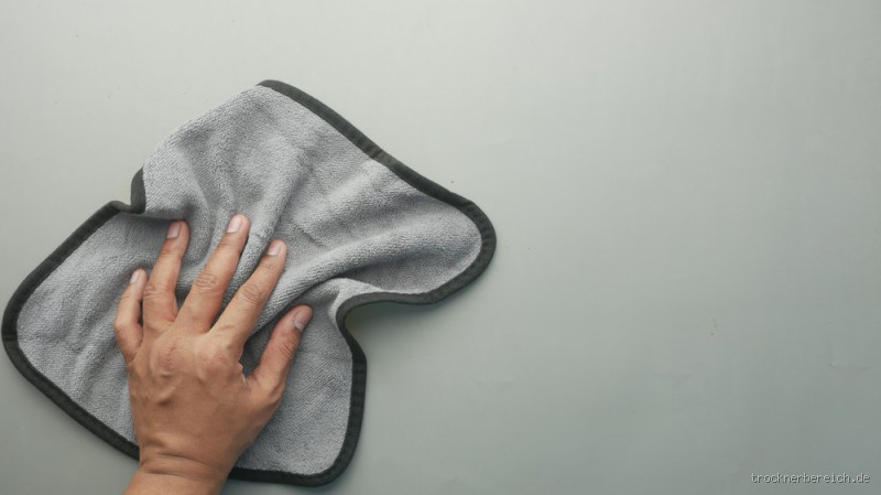 Wie lange hält ein Mikrofasertuch? Tipps zur Lebensdauer und Pflege