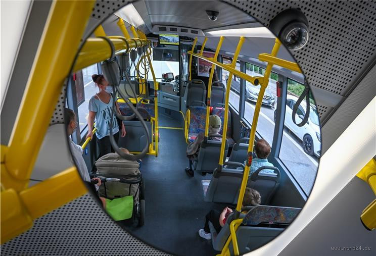 Können ukrainische Flüchtlinge kostenlos Bus fahren?