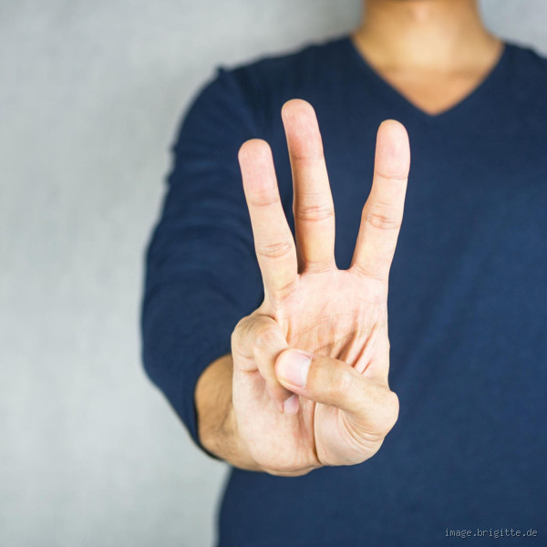 Warum sagt man "Alle guten Dinge sind 3"? Entdecke die Bedeutung