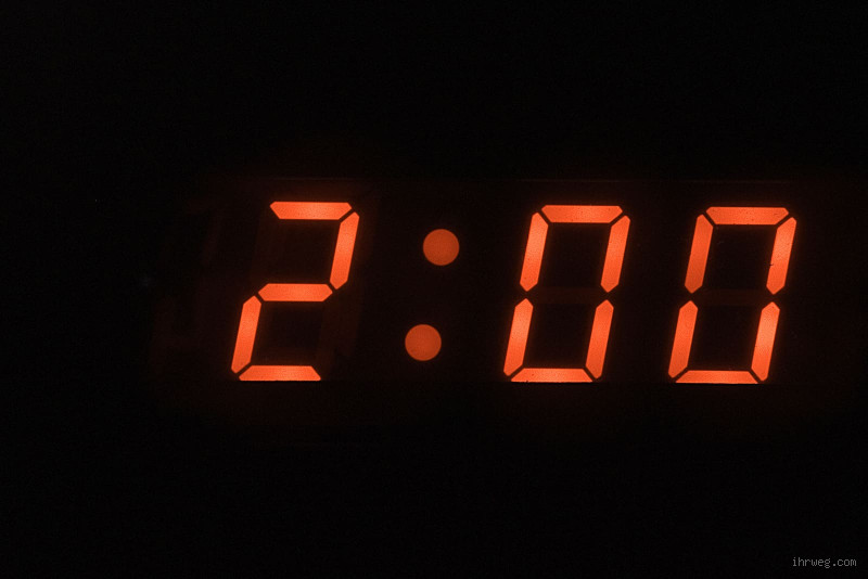 Warum wacht man nachts um 2 Uhr auf?
