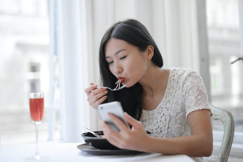 Wie lange soll man nach dem Essen keinen Kaffee trinken?