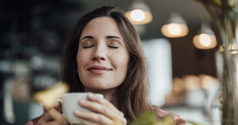 Wie lange sollte ich nach dem Essen warten, bis ich Kaffee trinke?
